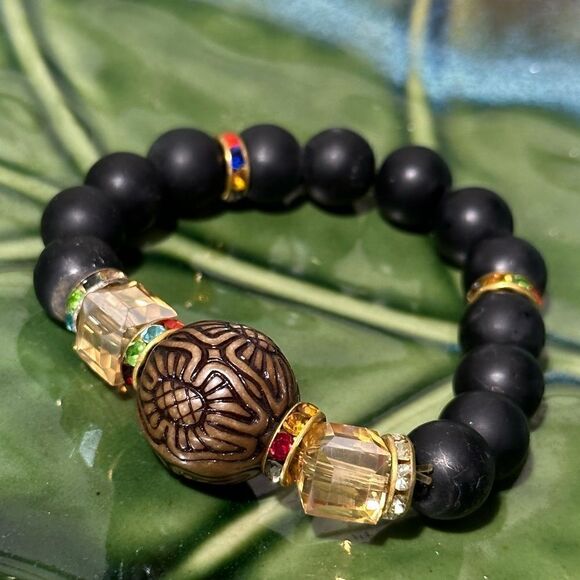 Black Gemstone Tibetan Handmade Bracelet - Picture 2 of 3